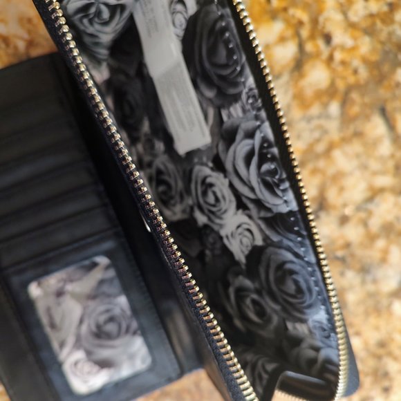 Adrienne Vittadini studio black wallet. 8"X4.5" faux leather, un-used. - Picture 10 of 12